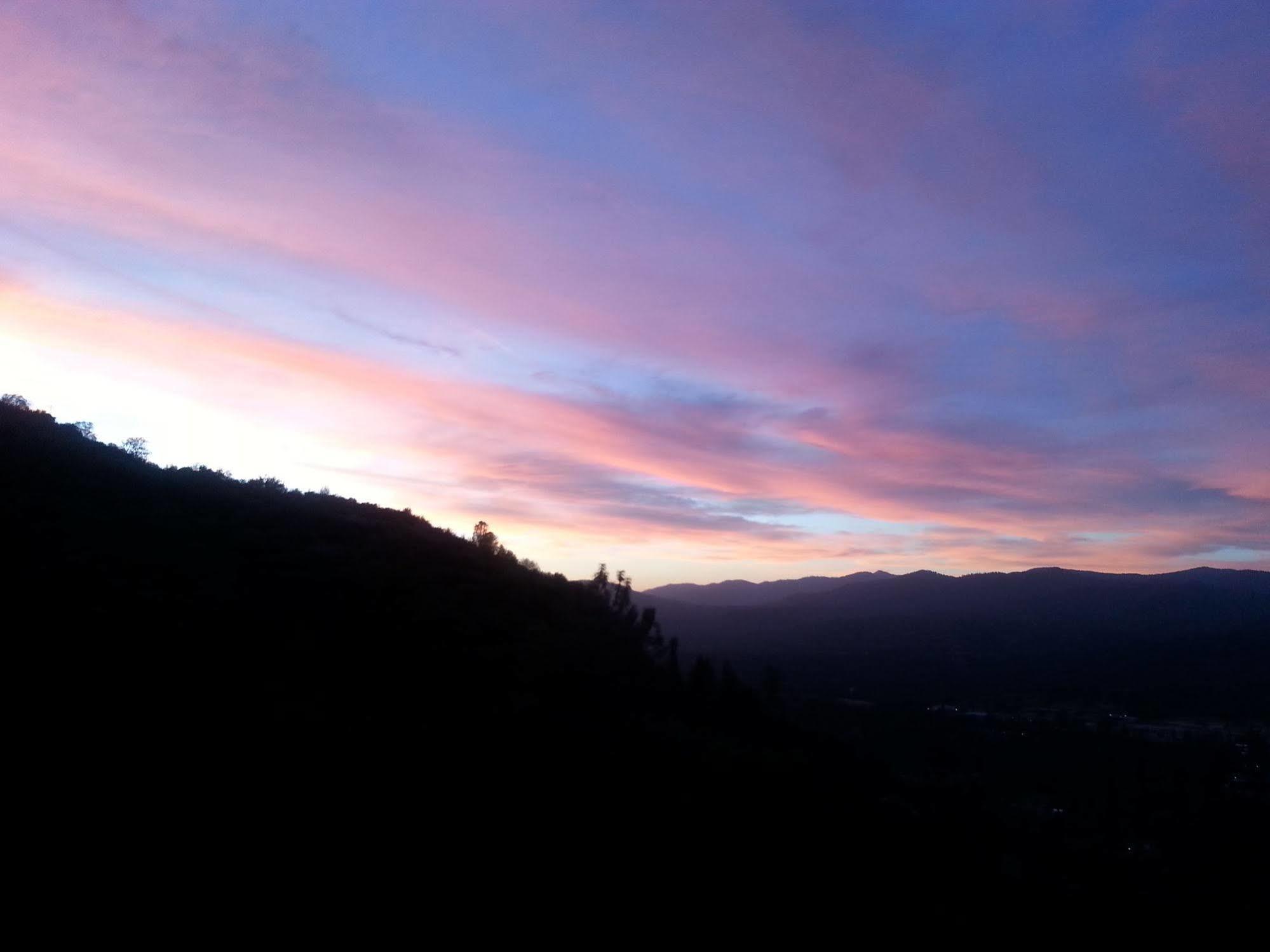 Yosemite Sierra View Bed&Breakfast Oakhurst Exterior foto