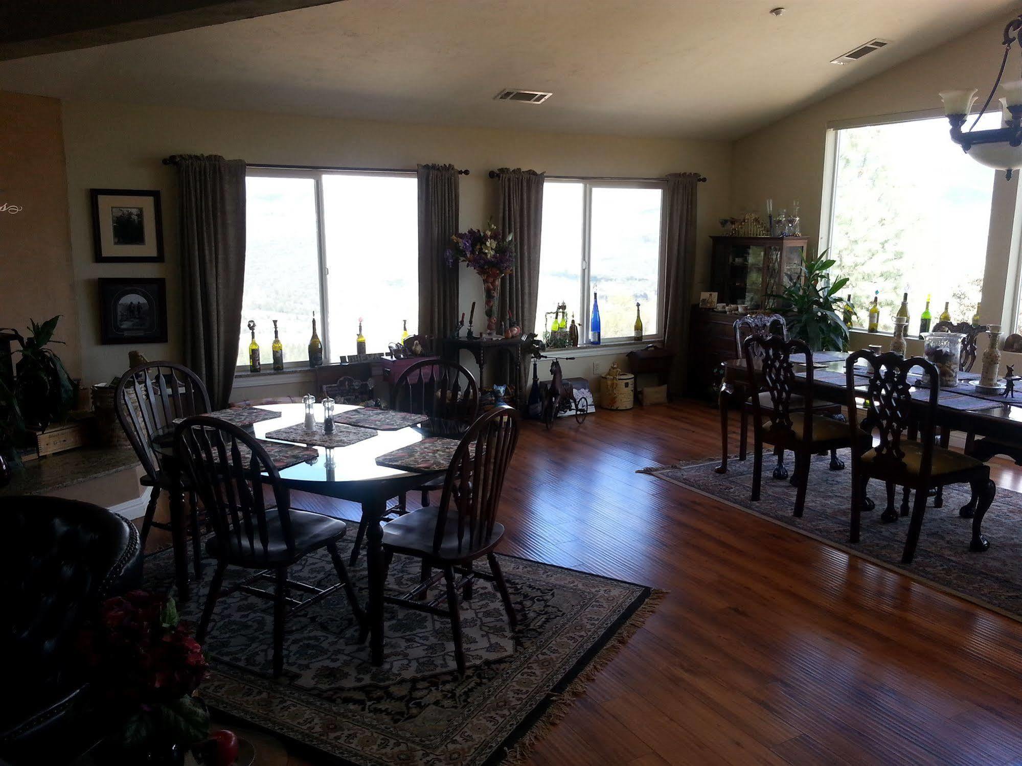 Yosemite Sierra View Bed&Breakfast Oakhurst Exterior foto